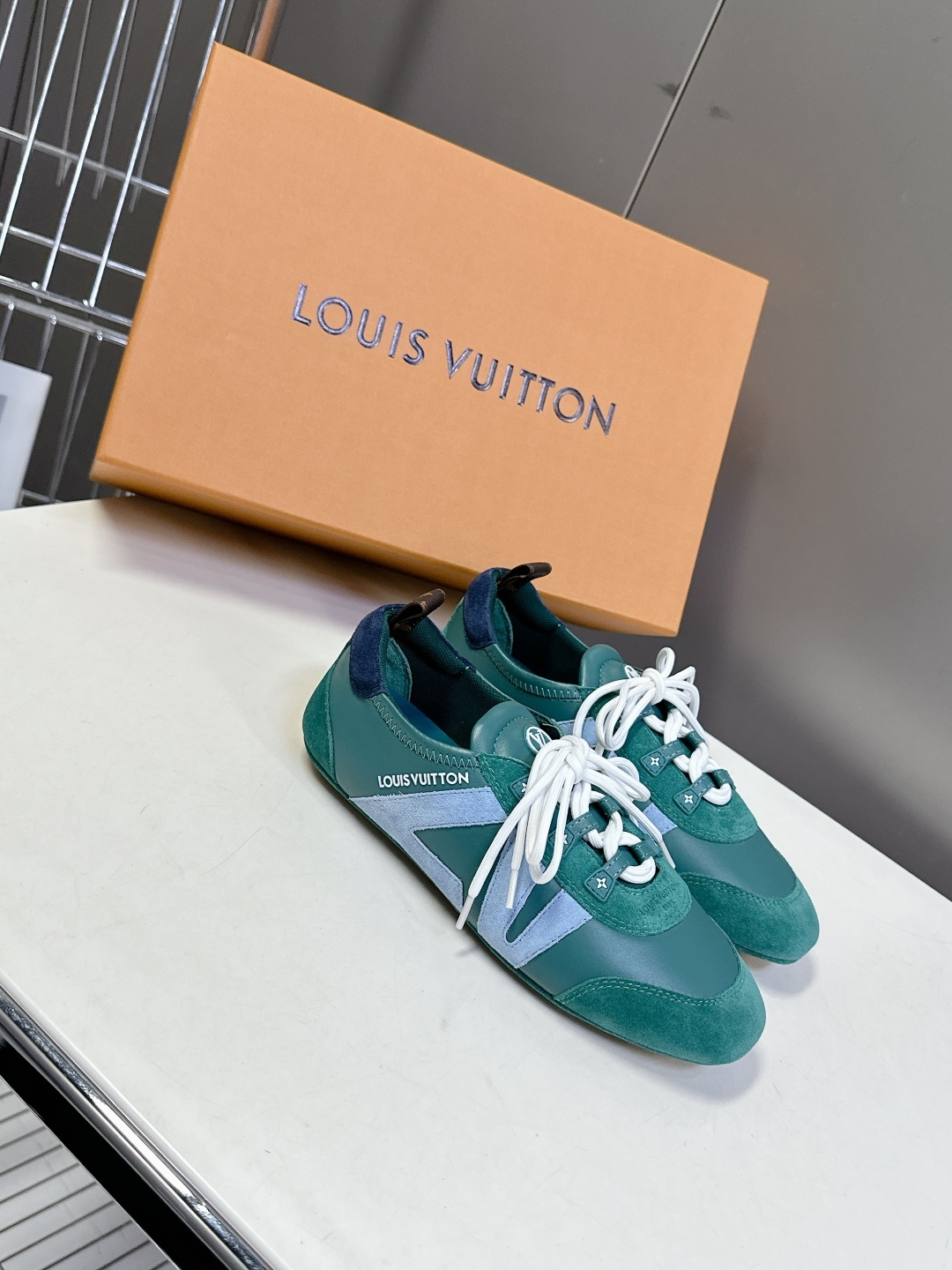 Louis Vuitton路易威登驴牌春夏Sneakerina系列 芭蕾运动鞋 德训鞋 平底鞋 原版三