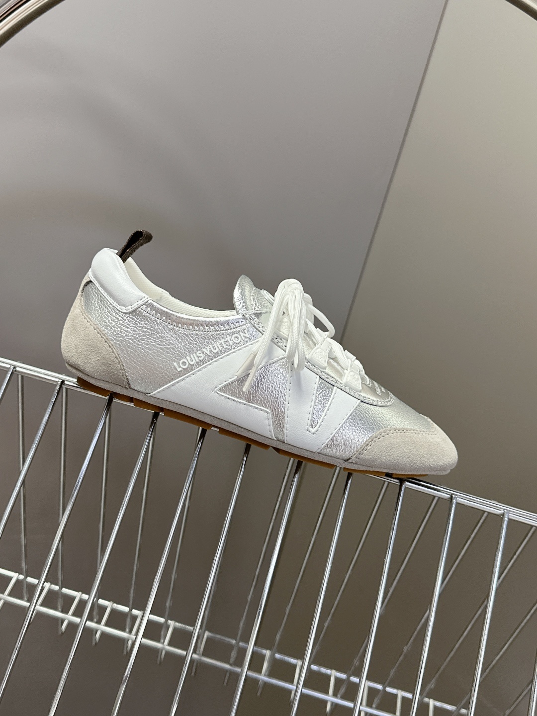 Louis Vuitton路易威登驴牌春夏Sneakerina系列 芭蕾运动鞋 德训鞋 平底鞋 原版三