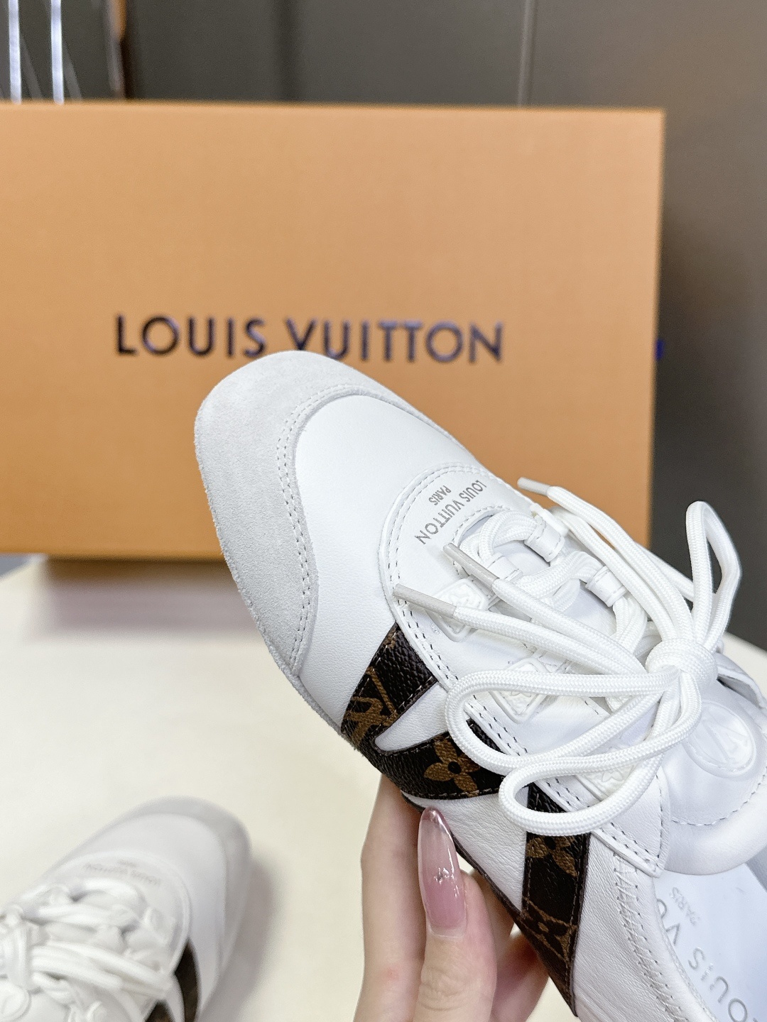 Louis Vuitton路易威登驴牌春夏Sneakerina系列 芭蕾运动鞋 德训鞋 平底鞋 原版三