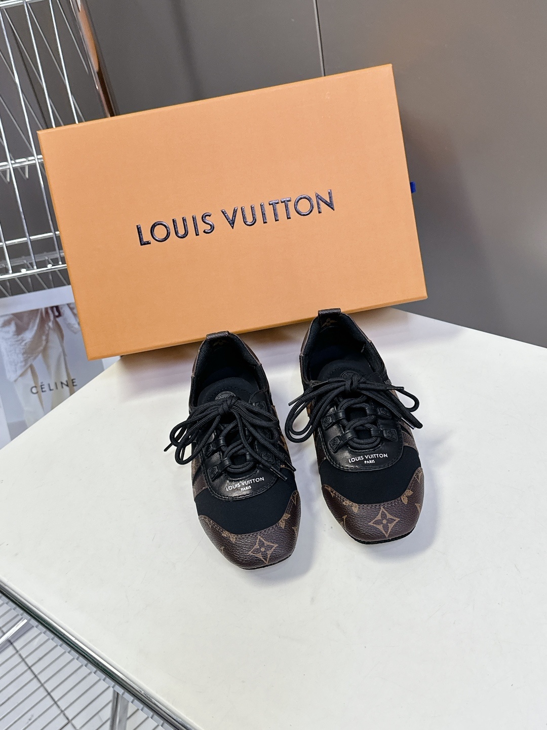 Louis Vuitton路易威登驴牌春夏Sneakerina系列 芭蕾运动鞋 德训鞋 平底鞋 原版三