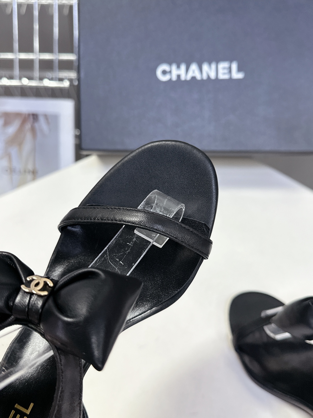  chanel香奈儿春夏最新款蝴蝶结凉鞋 超多网红时尚博主种草 夏天必备 柜柜原版购入完美复刻 手工包扎
