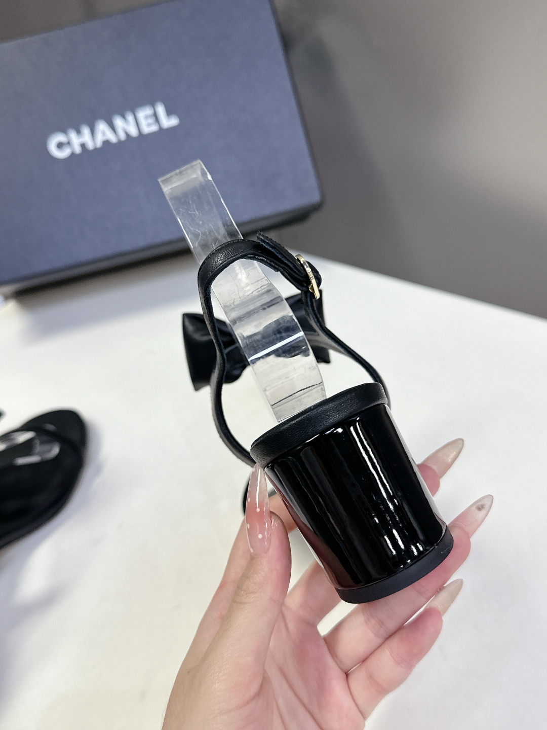  chanel香奈儿春夏最新款蝴蝶结凉鞋 超多网红时尚博主种草 夏天必备 柜柜原版购入完美复刻 手工包扎
