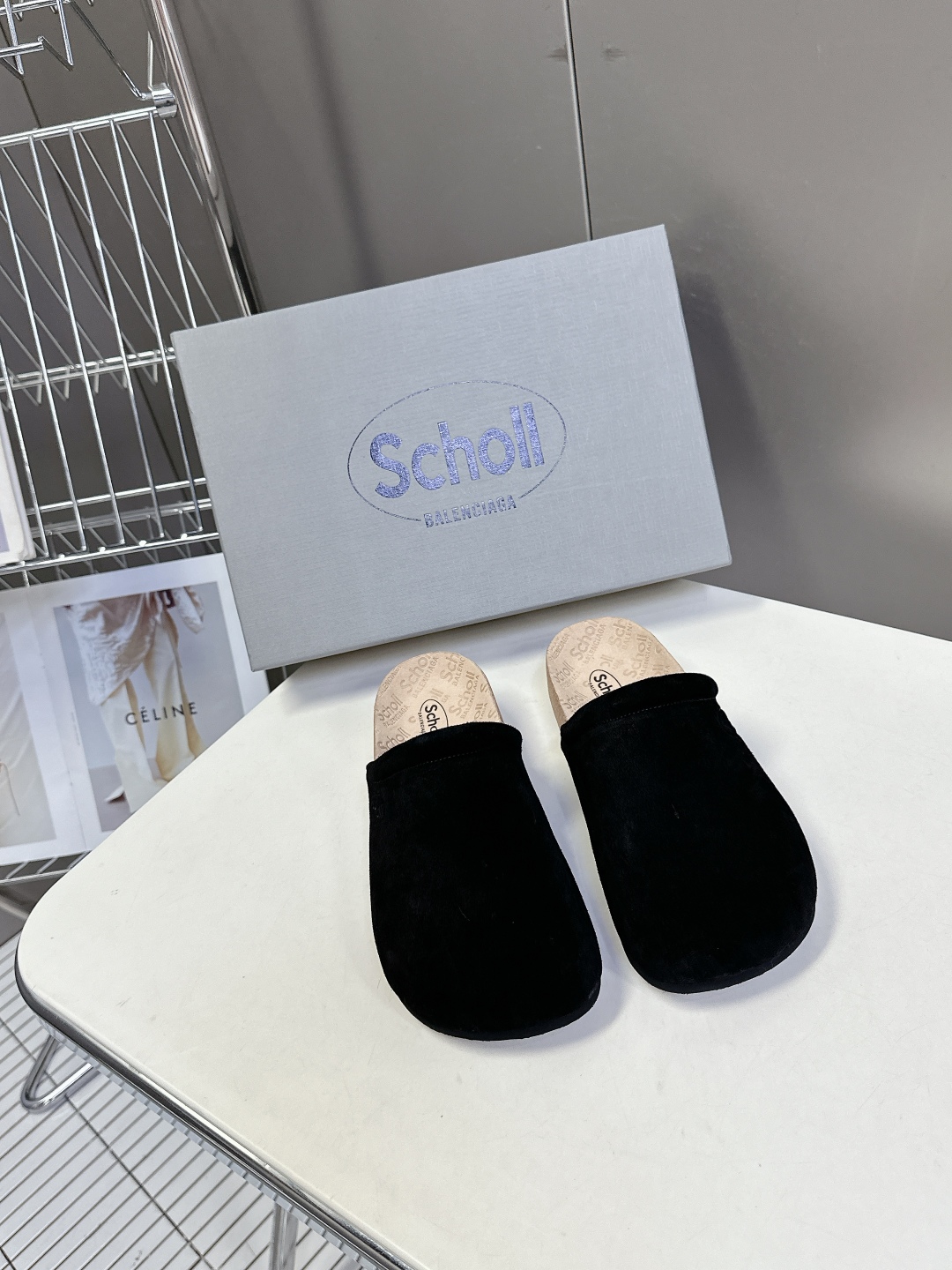 男装➕10 Balenciaga巴黎世家 X Scholl联名款木塞底勃肯情侣款拖鞋 凉鞋
   以巴黎