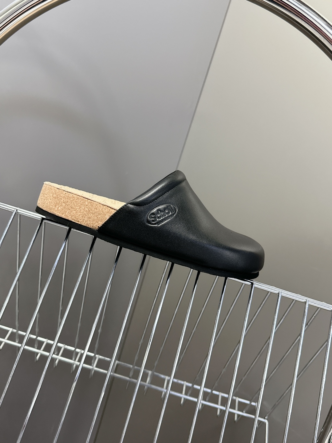 男装➕10 Balenciaga巴黎世家 X Scholl联名款木塞底勃肯情侣款拖鞋 凉鞋
   以巴黎