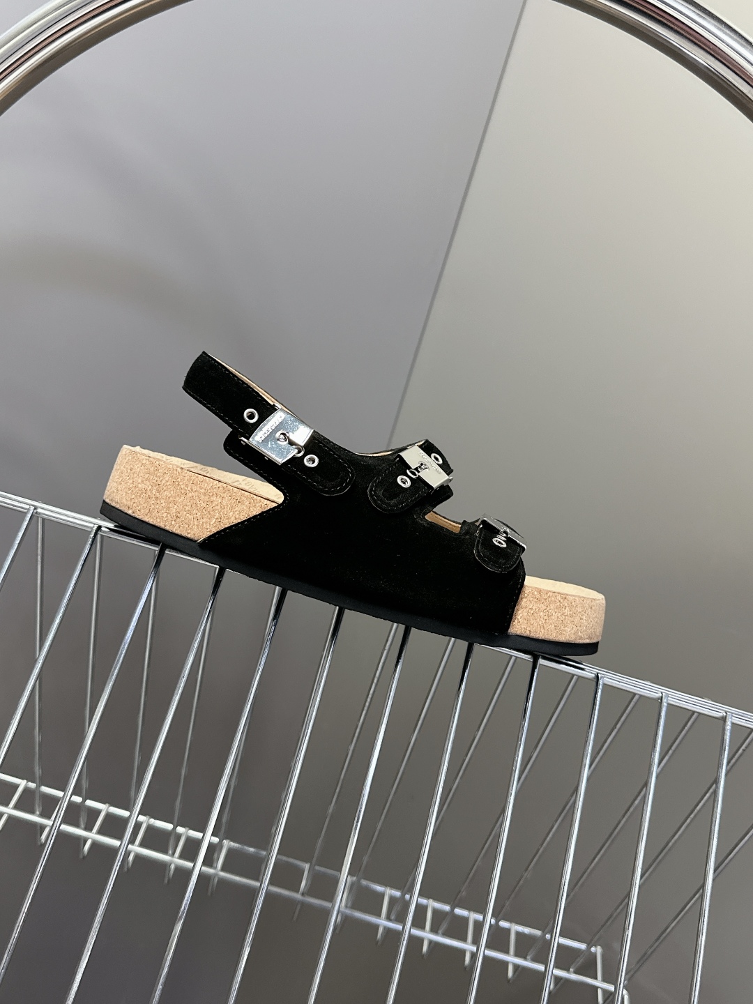  男装➕10 Balenciaga巴黎世家 X Scholl联名款木塞底勃肯情侣款拖鞋 凉鞋
   以巴