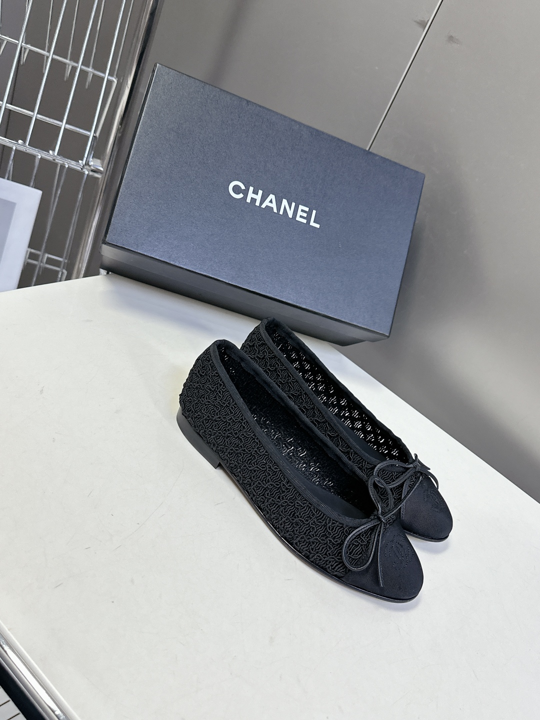  CHANEL香奈儿经典芭蕾舞单鞋                         超经典的鞋型设计 永