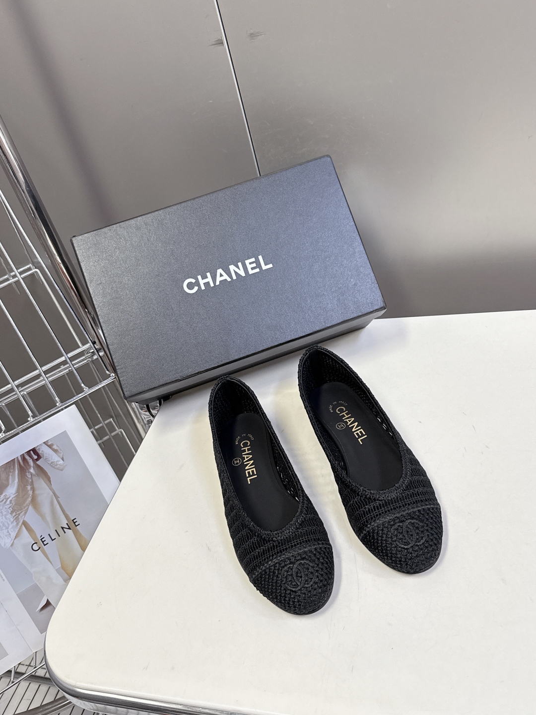  CHANEL香奈儿经典芭蕾舞单鞋                         超经典的鞋型设计 永