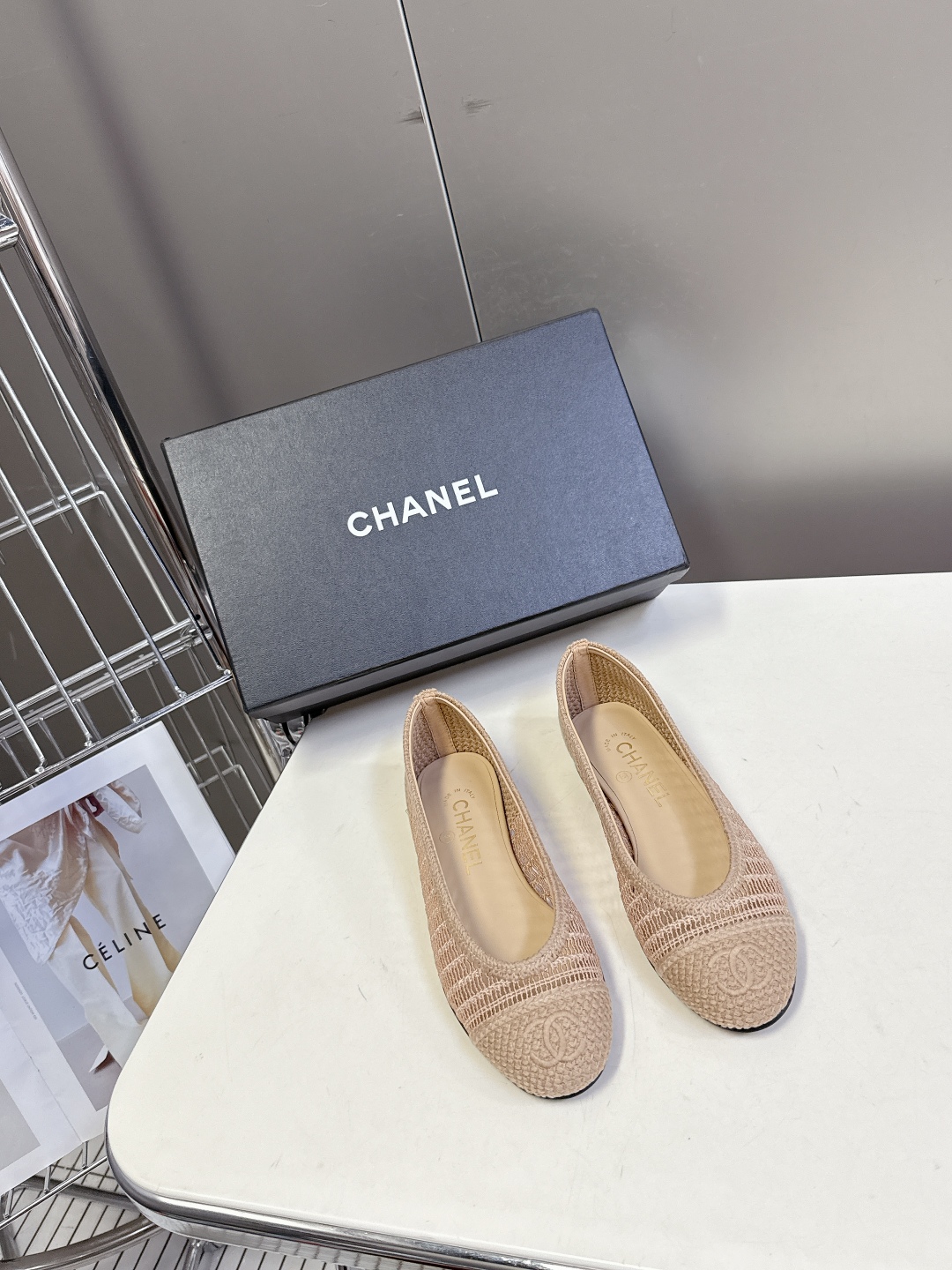  CHANEL香奈儿经典芭蕾舞单鞋                         超经典的鞋型设计 永