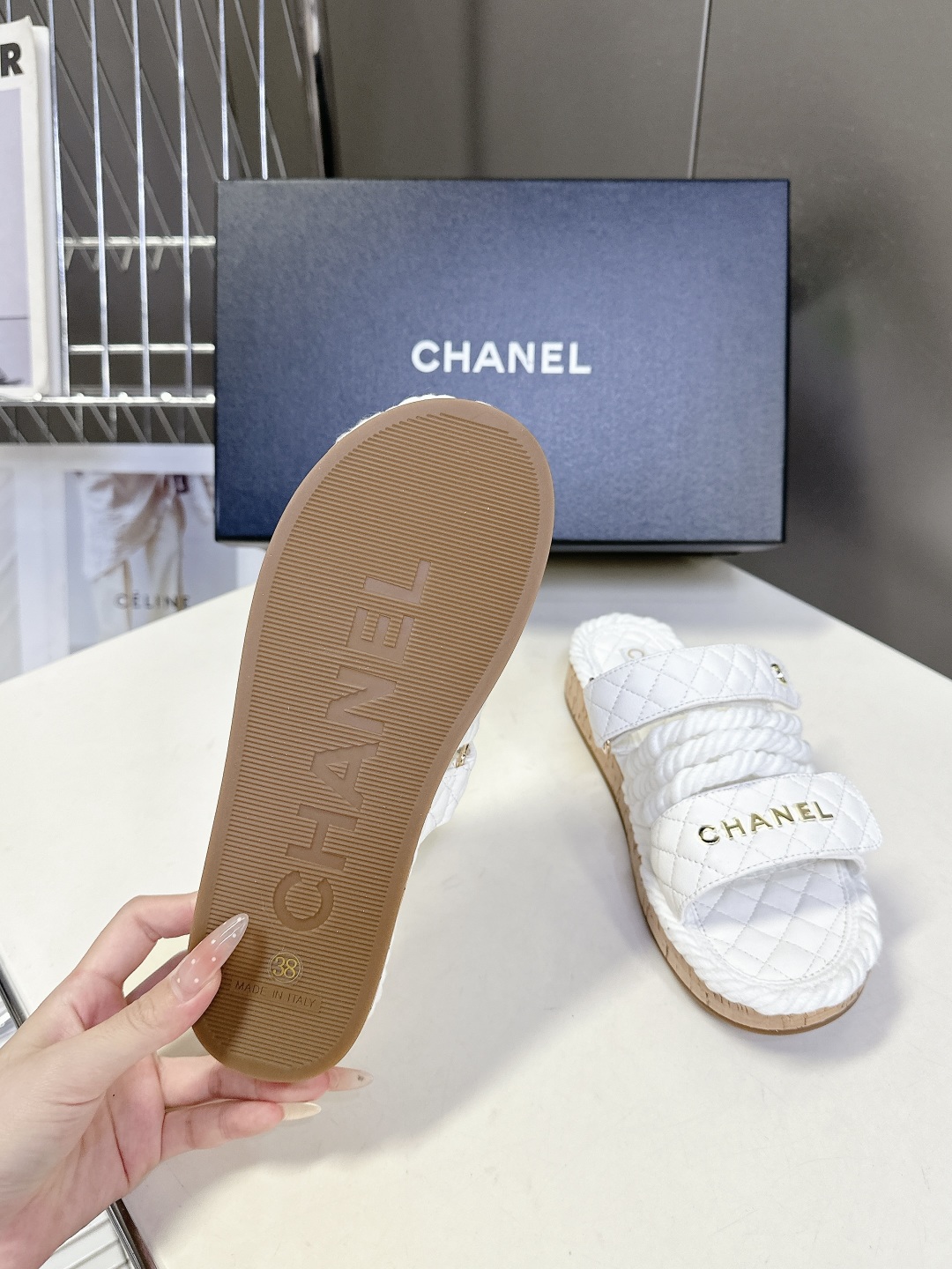  CHANEL香奈儿春夏最新款菱格拖鞋 凉鞋                              
