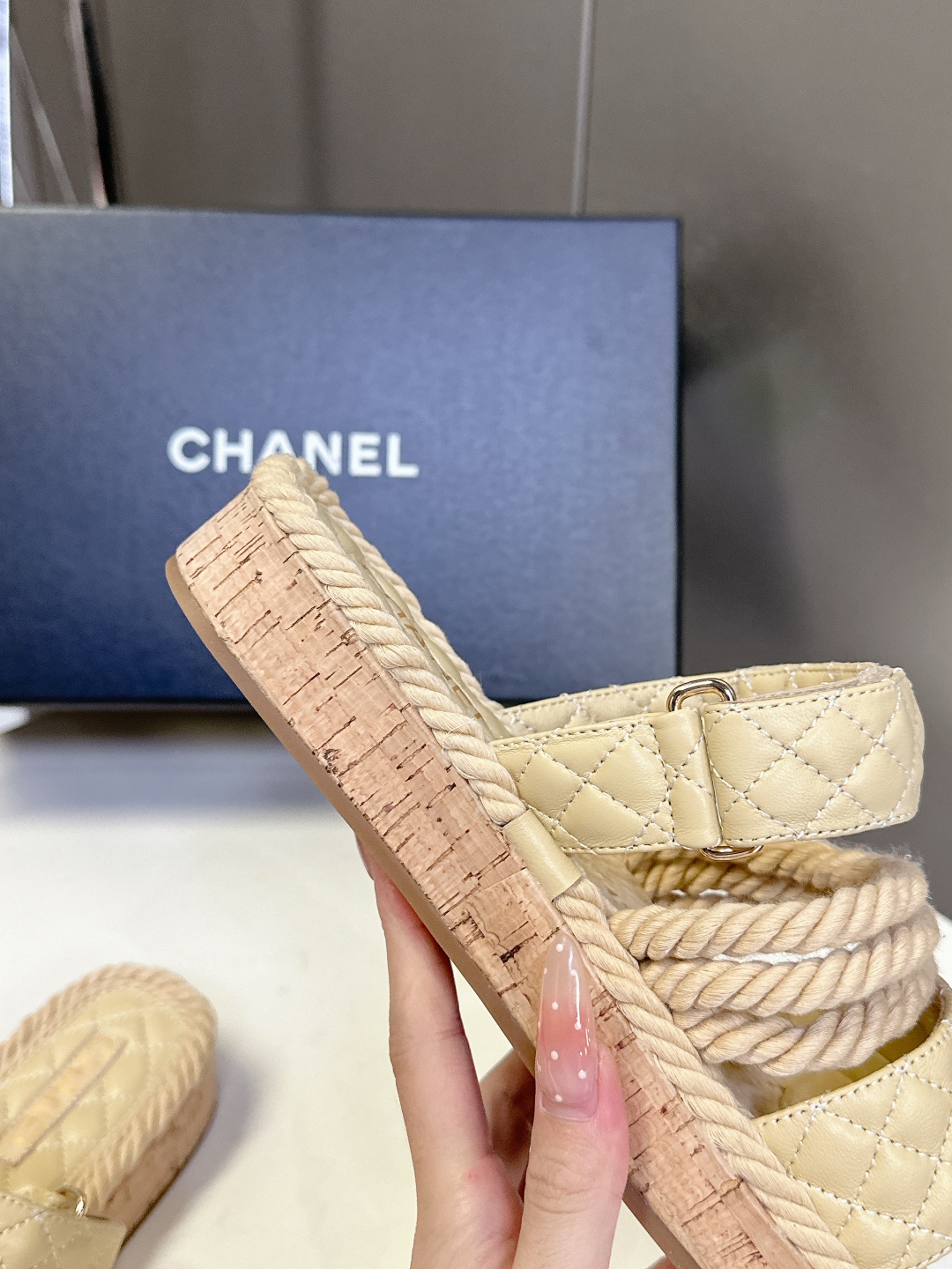  CHANEL香奈儿春夏最新款菱格拖鞋 凉鞋                              