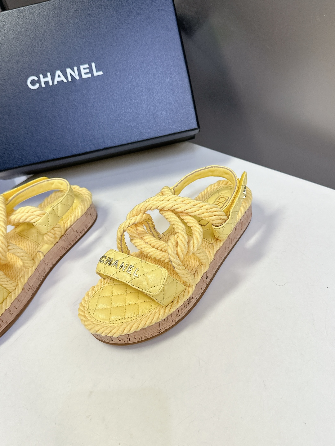  CHANEL香奈儿春夏最新款菱格拖鞋 凉鞋                              