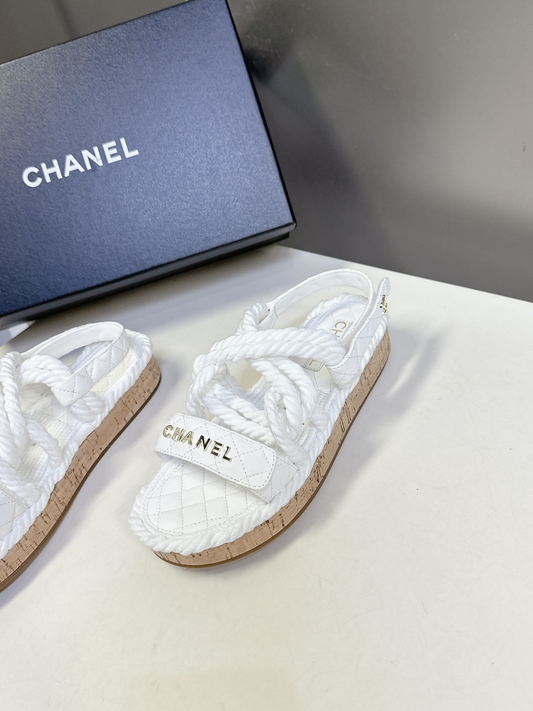  CHANEL香奈儿春夏最新款菱格拖鞋 凉鞋                              