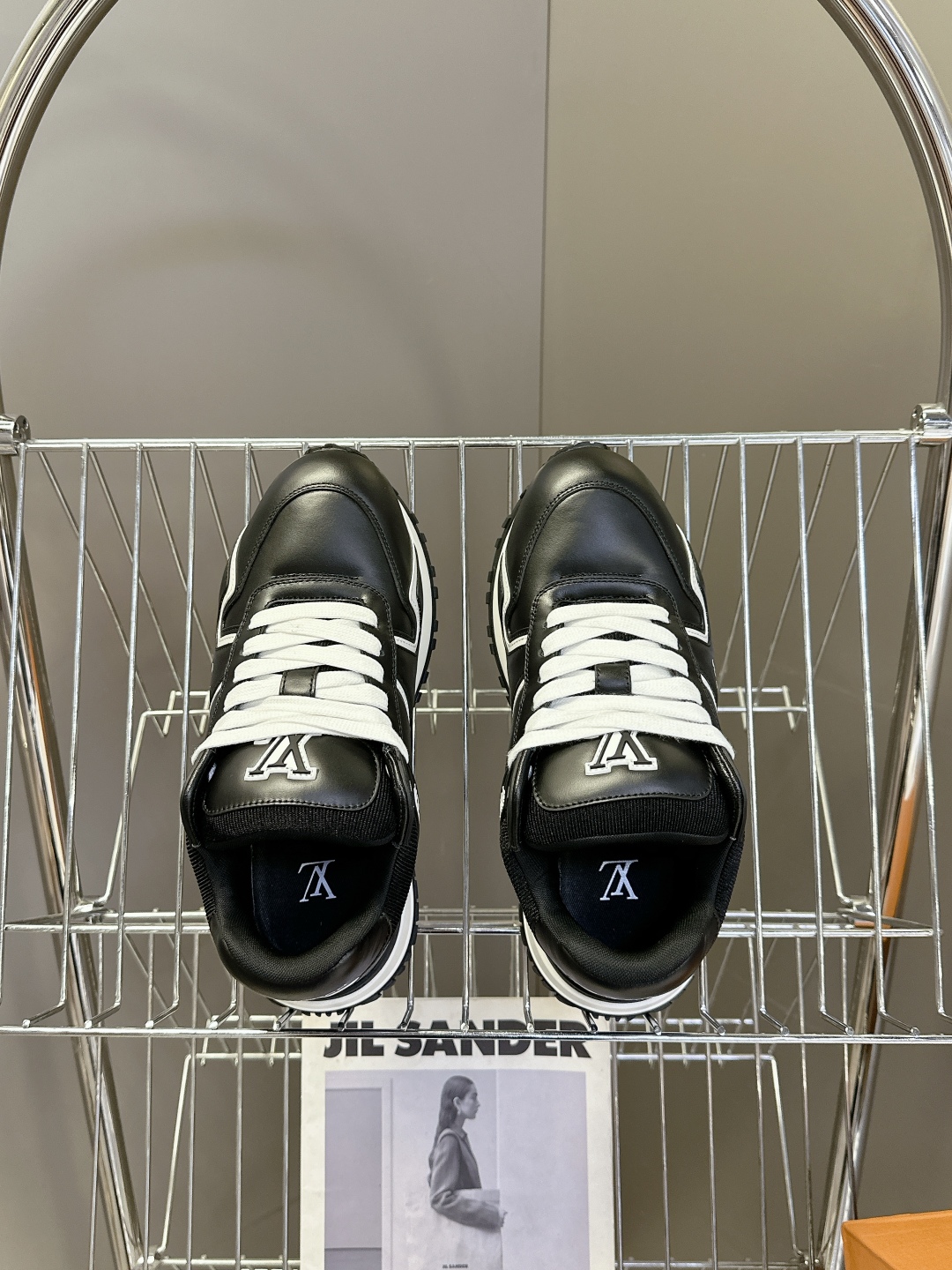  LV路易威登Run Away Maxi系列 胖丁 情侣款 厚底 运动鞋
  原版购入开发 做货 Run
