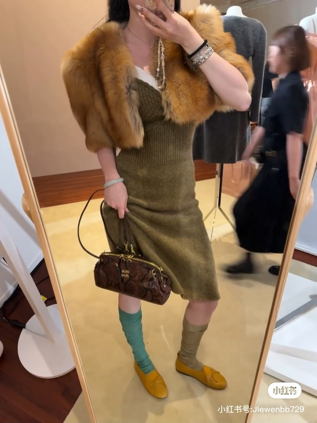 NO:402422,Super popular ballet shoes~Paired with socks, ballet shoes, socks19860909超火的芭蕾舞鞋～搭配袜子更加好看,芭蕾舞鞋,socks,Women's Shoes