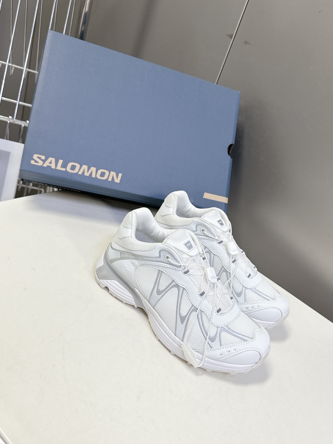 男装➕10 SALOMON XT WHISPER 萨洛蒙 户外休闲 运动鞋
 超多明星时尚博主种草原版购