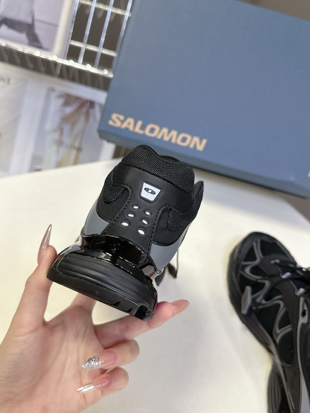 男装➕10 SALOMON XT WHISPER 萨洛蒙 户外休闲 运动鞋
 超多明星时尚博主种草原版购
