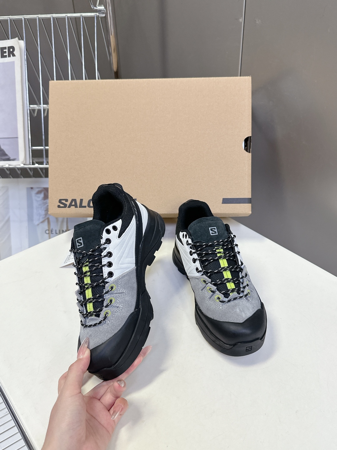  SALOMON XT WHISPER 萨洛蒙 户外休闲 运动鞋
 超多明星时尚博主种草原版购入开发 做