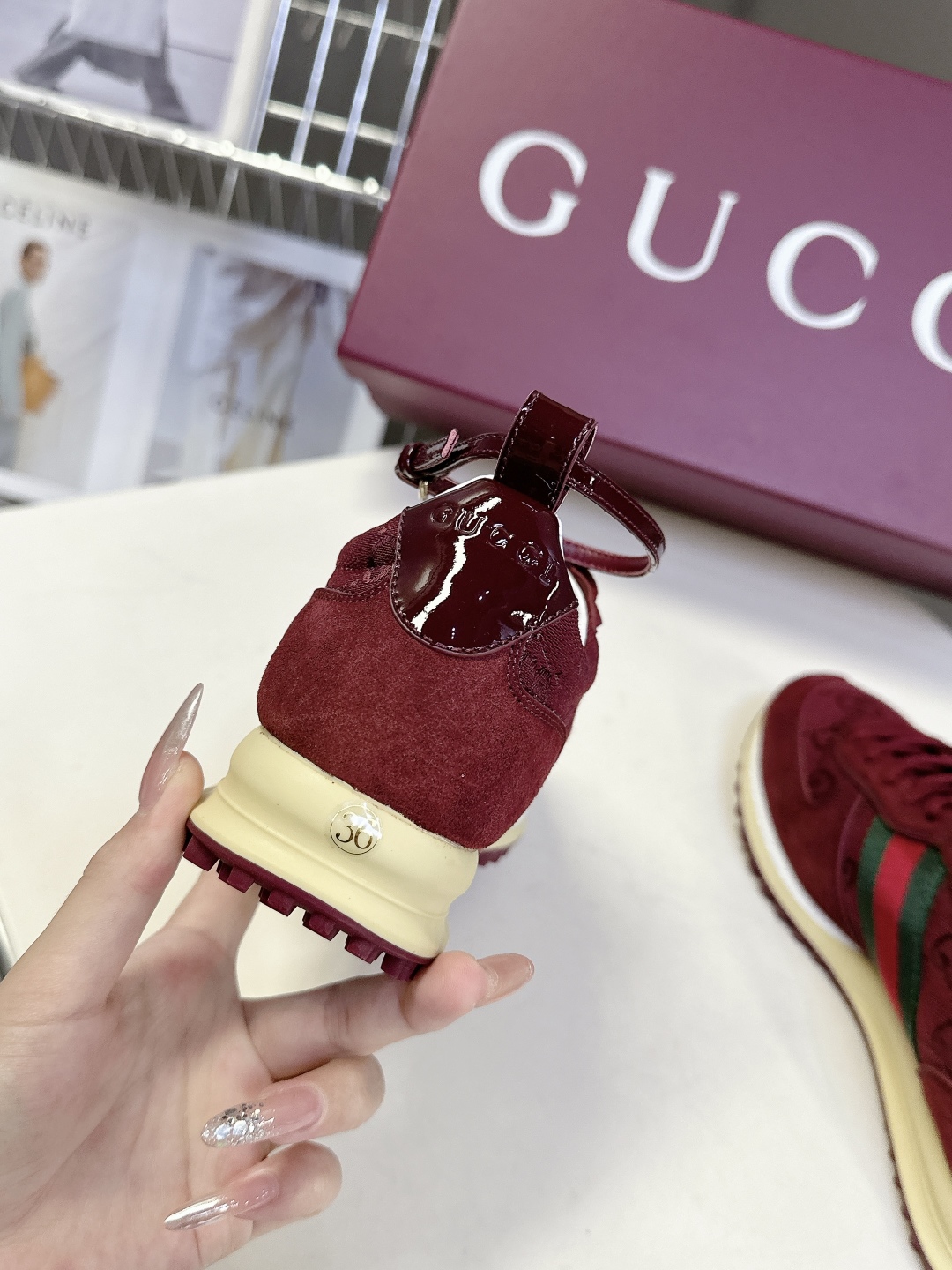  GUCCI古驰2025最新春夏走秀款 运动鞋 阿甘鞋                         