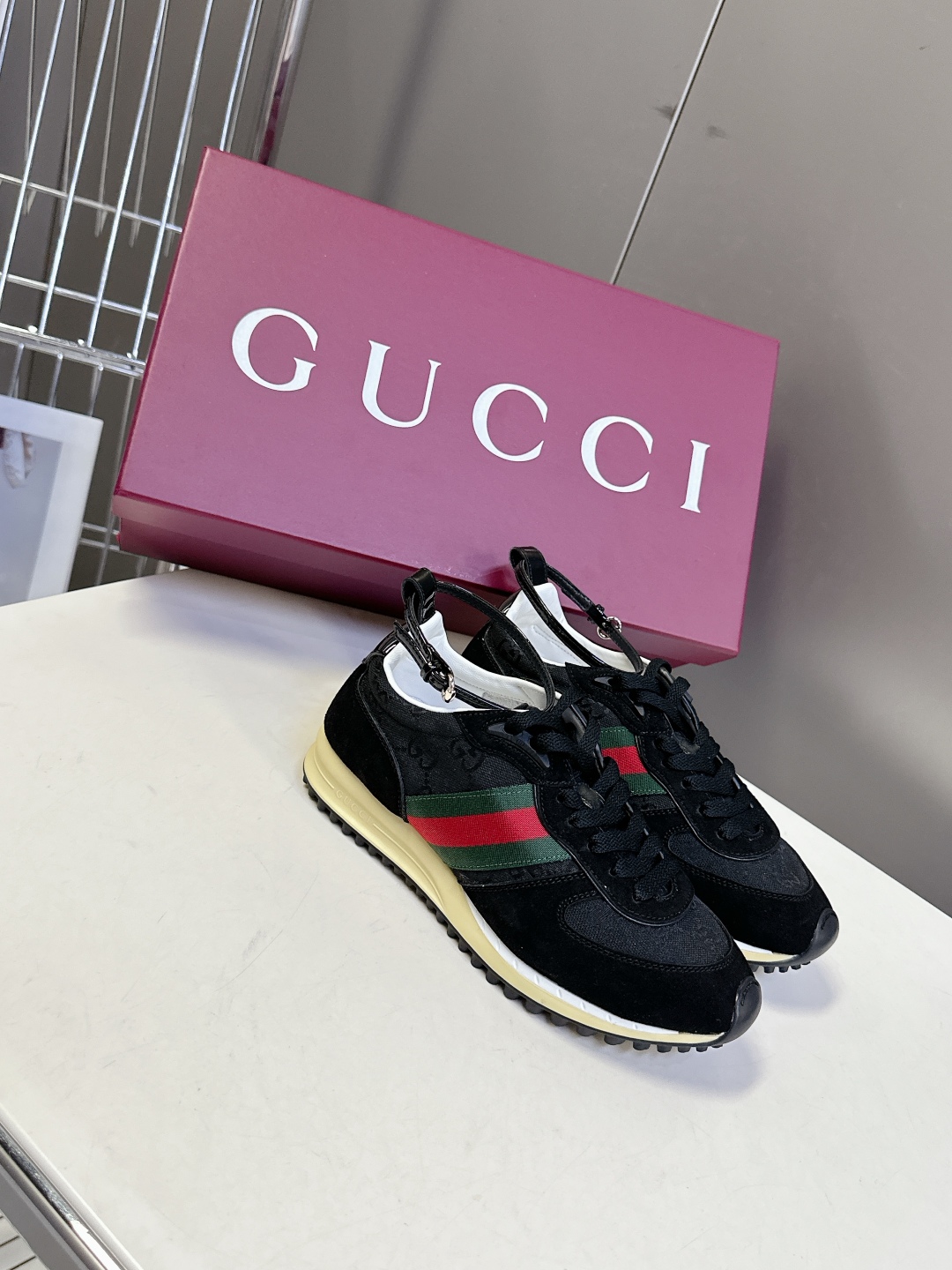 GUCCI古驰2025最新春夏走秀款 运动鞋 阿甘鞋                         