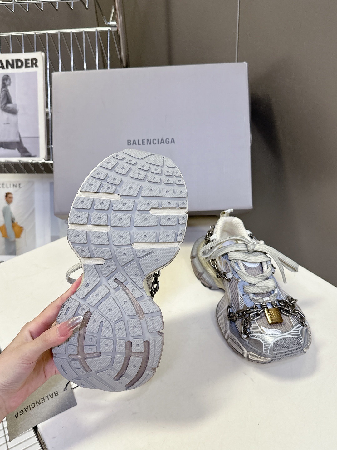 Balenciaga巴黎世家 3XL Sneaker系列 情侣款 链条 老爹鞋 运动鞋
原版购入开发