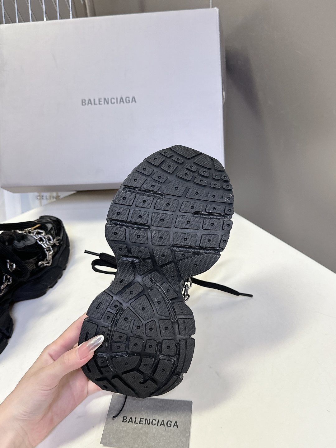 Balenciaga巴黎世家 3XL Sneaker系列 情侣款 链条 老爹鞋 运动鞋
原版购入开发