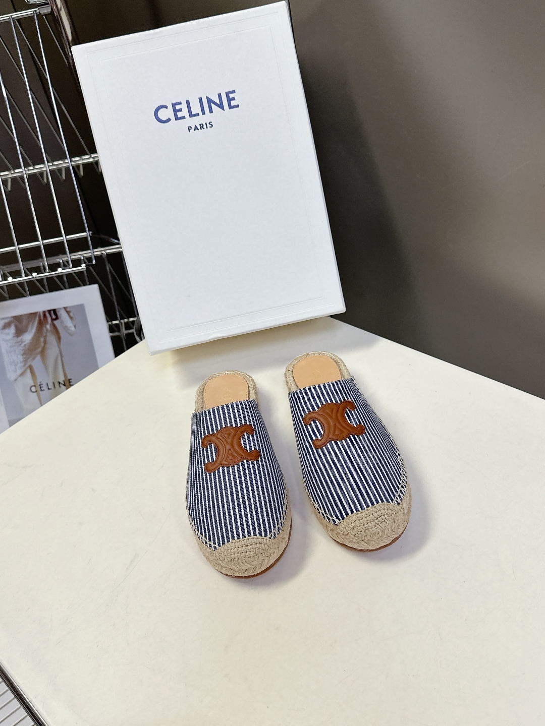  celine思琳家春夏最新款凯旋门渔夫鞋          超多明星网红种草 专柜一鞋难求 经典永不过