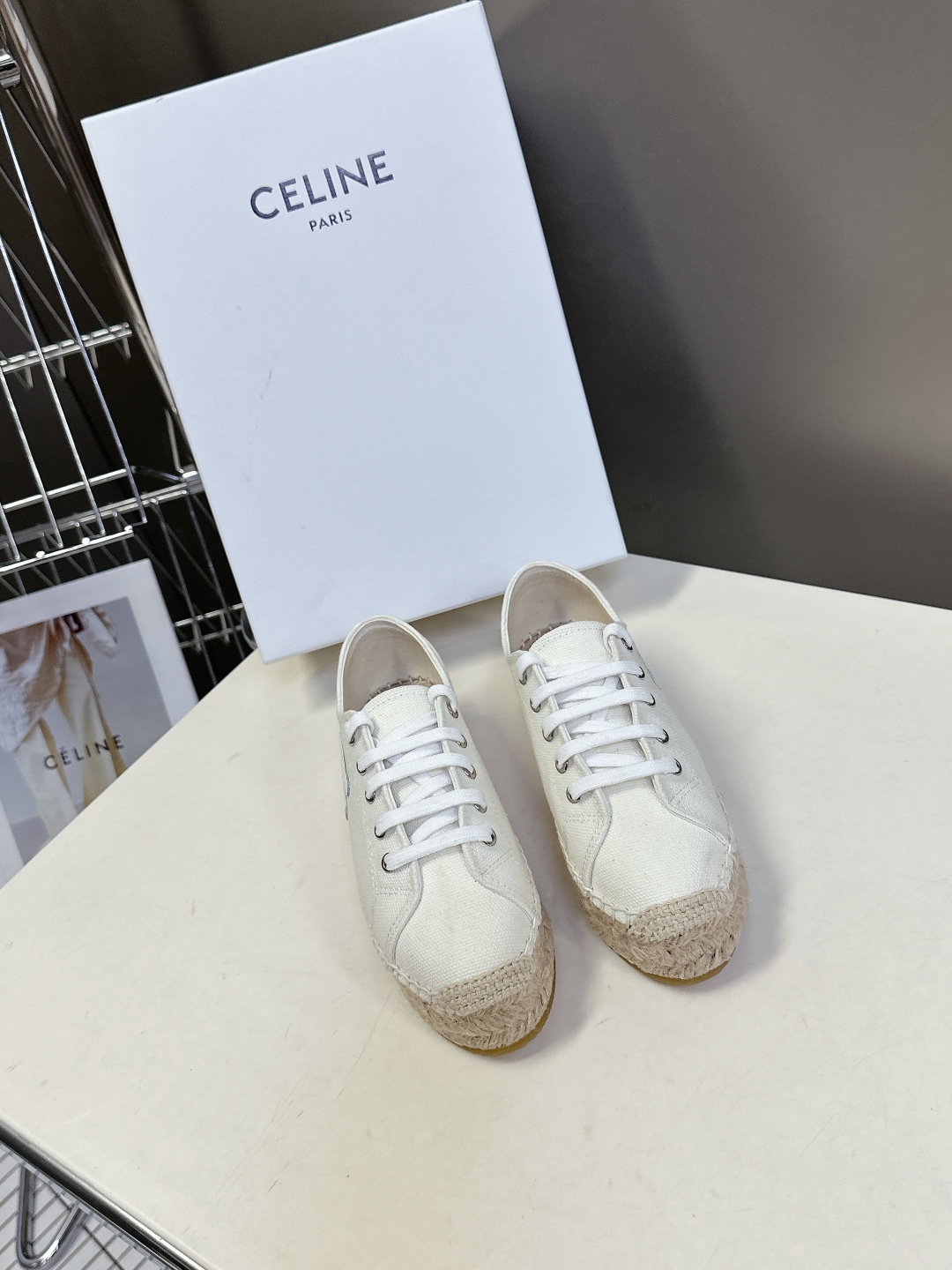  celine思琳家春夏最新款凯旋门渔夫鞋          超多明星网红种草 专柜一鞋难求 经典永不过