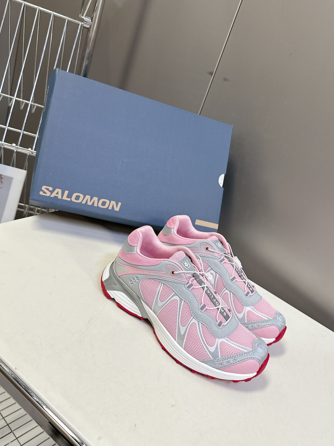  SALOMON 萨洛蒙 户外休闲 运动鞋
 超多明星时尚博主种草原版购入开发 做货 全新演绎的专注于其