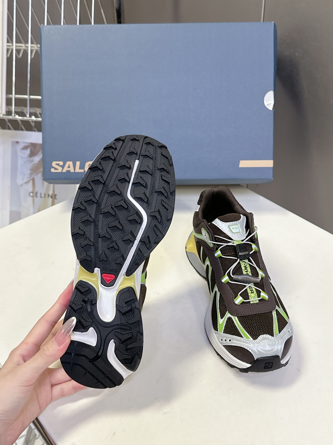  SALOMON 萨洛蒙 户外休闲 运动鞋
 超多明星时尚博主种草原版购入开发 做货 全新演绎的专注于其