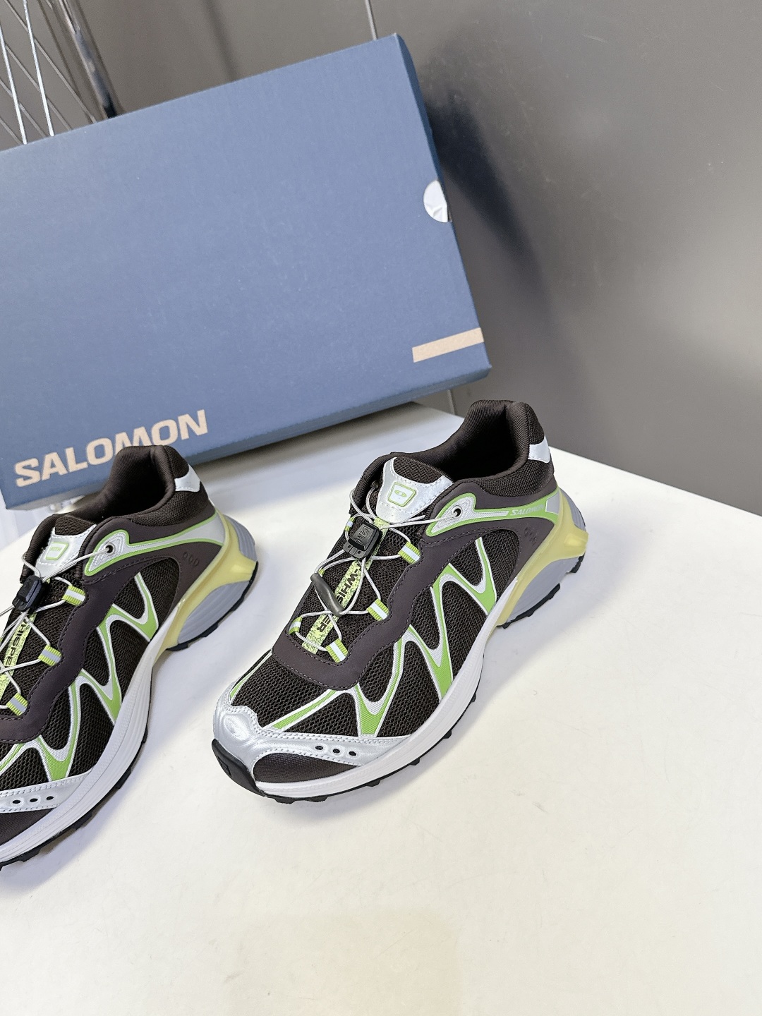  SALOMON 萨洛蒙 户外休闲 运动鞋
 超多明星时尚博主种草原版购入开发 做货 全新演绎的专注于其