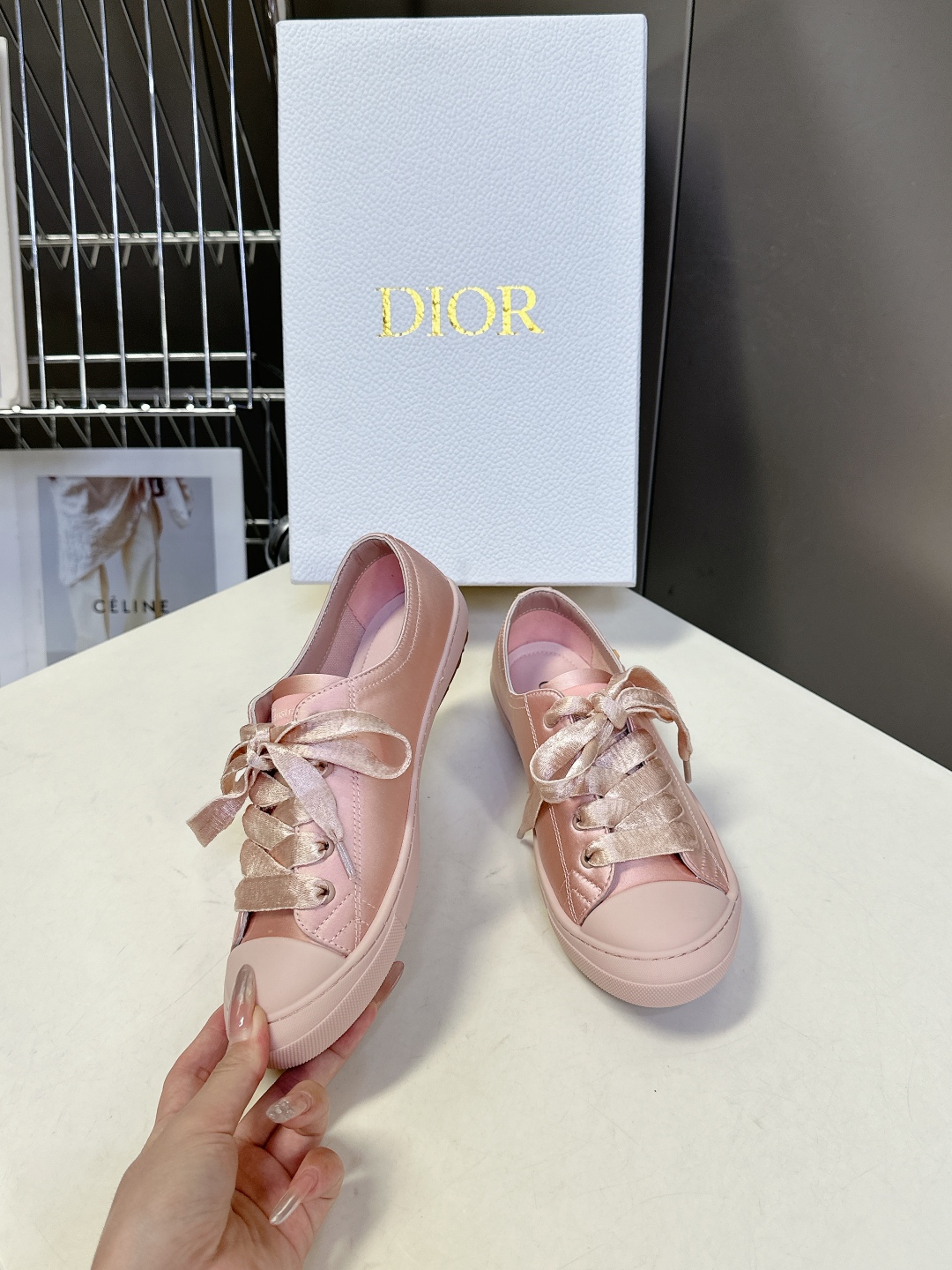  DIOR迪奥2025最新款lucky缎面 休闲鞋  薄底鞋                      