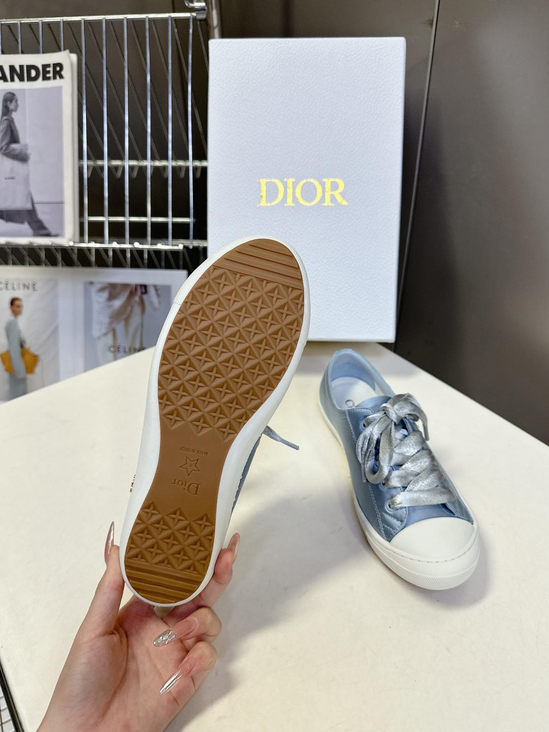  DIOR迪奥2025最新款lucky缎面 休闲鞋  薄底鞋                      