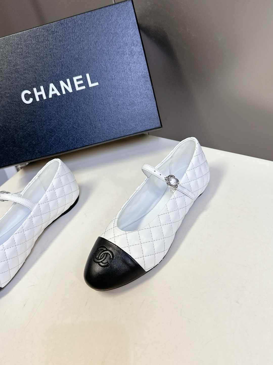  CHANEL香奈儿经典芭蕾舞鞋  跳舞鞋                      好多明星网红种草 