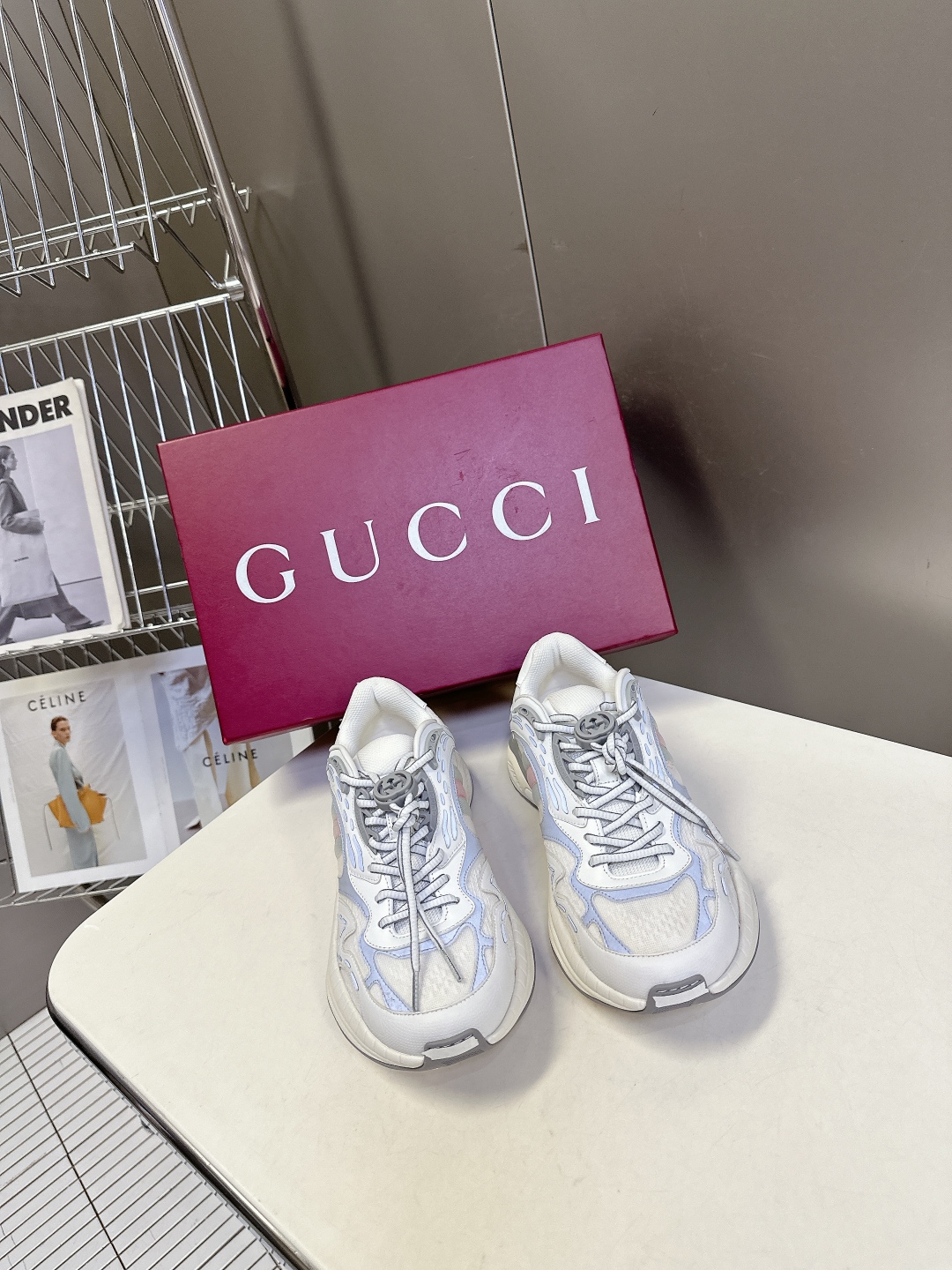  Gucci古驰 2.0运动鞋 情侣款 复古 休闲鞋 跑鞋
原版购入开发 做货 这款Gucci 2.0运