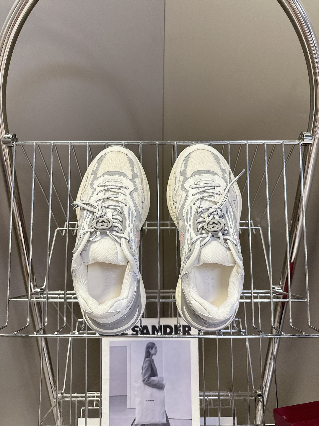  Gucci古驰 2.0运动鞋 情侣款 复古 休闲鞋 跑鞋
原版购入开发 做货 这款Gucci 2.0运