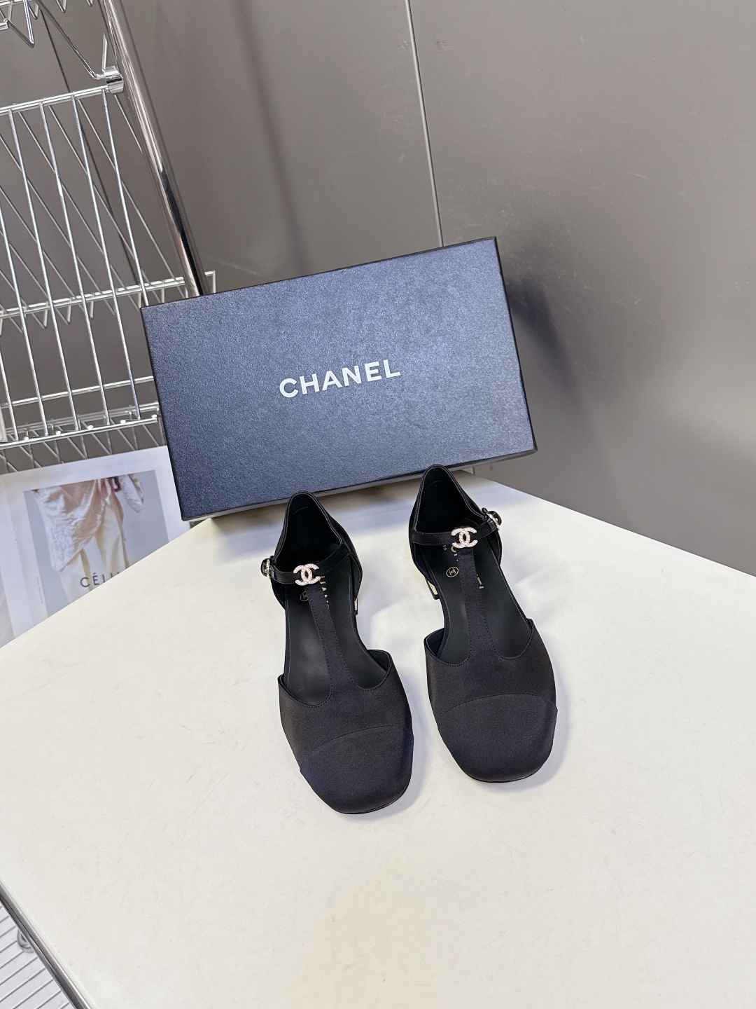  CHANEL香奈儿春夏最新款 玛丽珍鞋                        好多明星网红种草