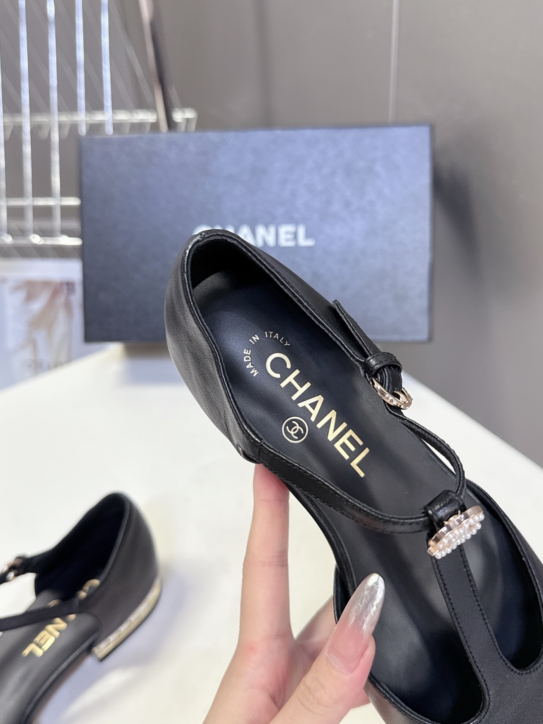  CHANEL香奈儿春夏最新款 玛丽珍鞋                        好多明星网红种草