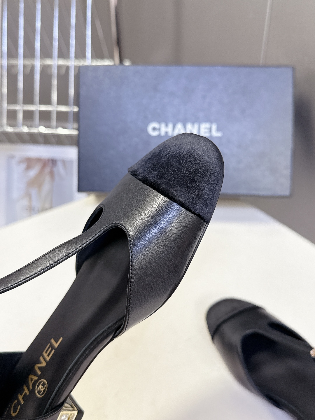  CHANEL香奈儿春夏最新款 玛丽珍鞋                        好多明星网红种草