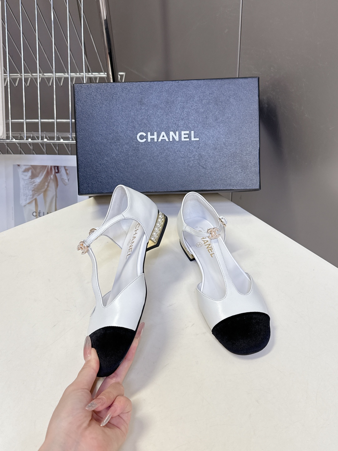  CHANEL香奈儿春夏最新款 玛丽珍鞋                        好多明星网红种草