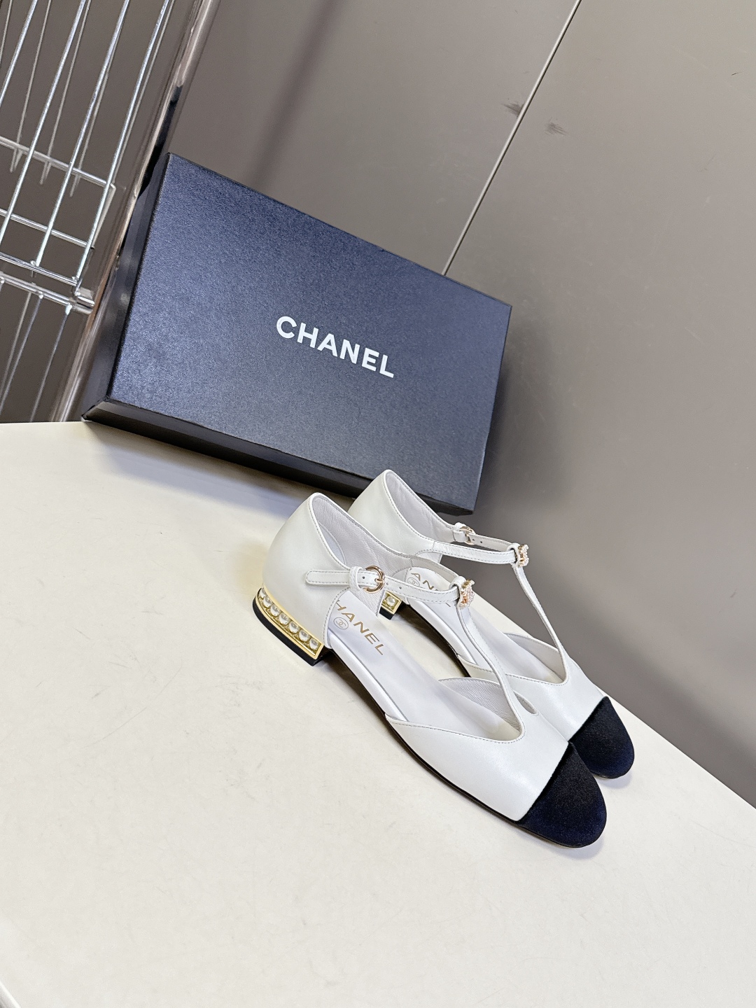  CHANEL香奈儿春夏最新款 玛丽珍鞋                        好多明星网红种草