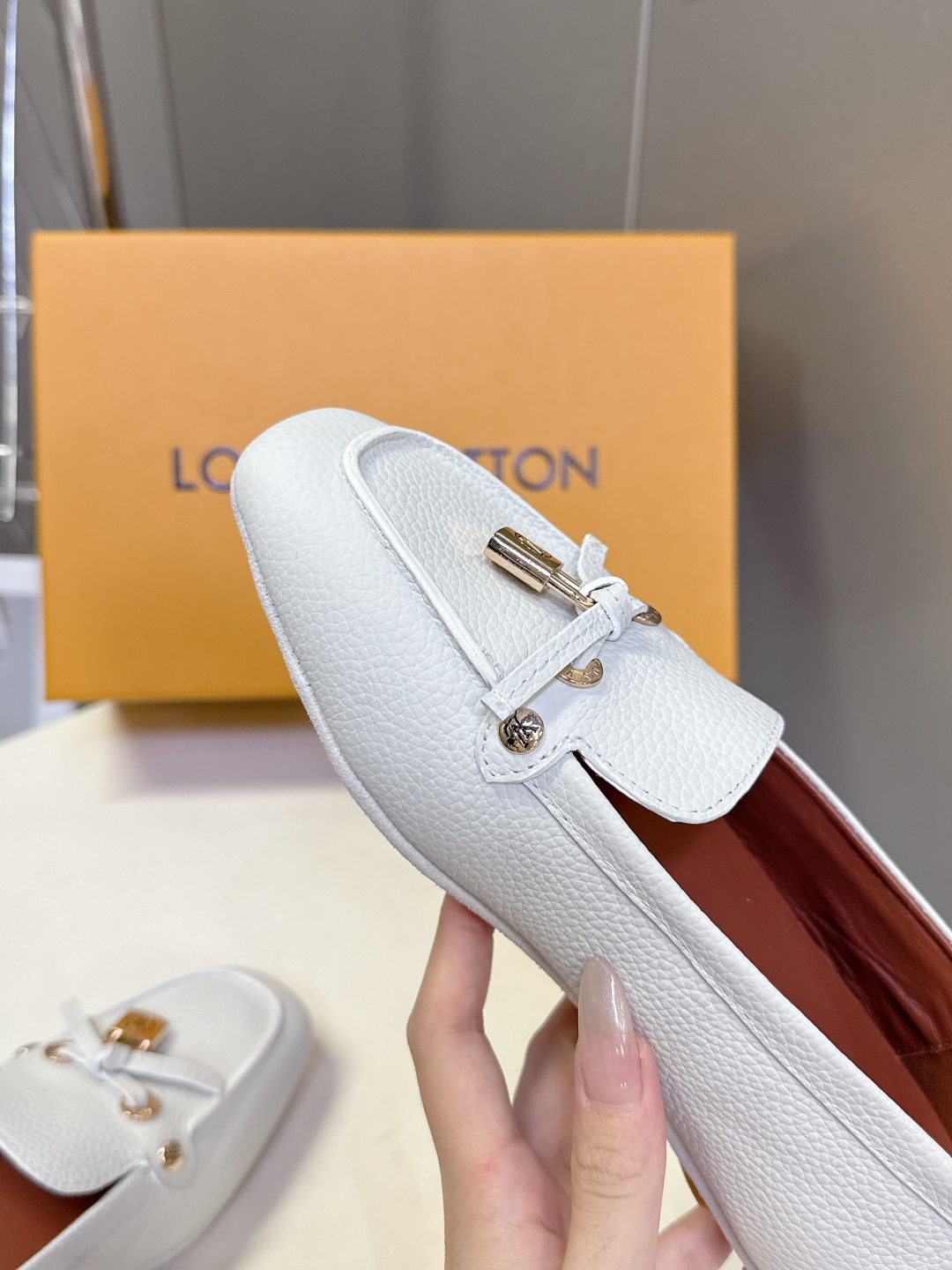  驴牌LouisVuitton路易威登秋冬新款 豆豆鞋 薄底鞋                     