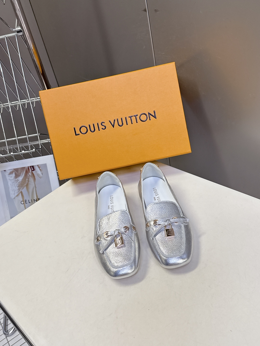  驴牌LouisVuitton路易威登秋冬新款 豆豆鞋 薄底鞋                     