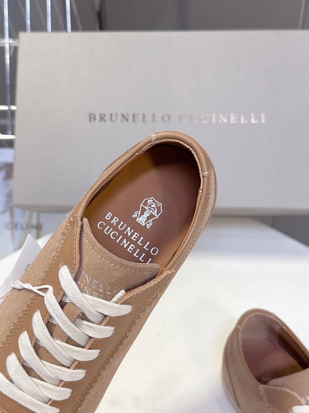  Brunello Cucinelli秋冬最新情侣款 德训鞋 薄底鞋
 超多明星网红种草 老钱风首选BC