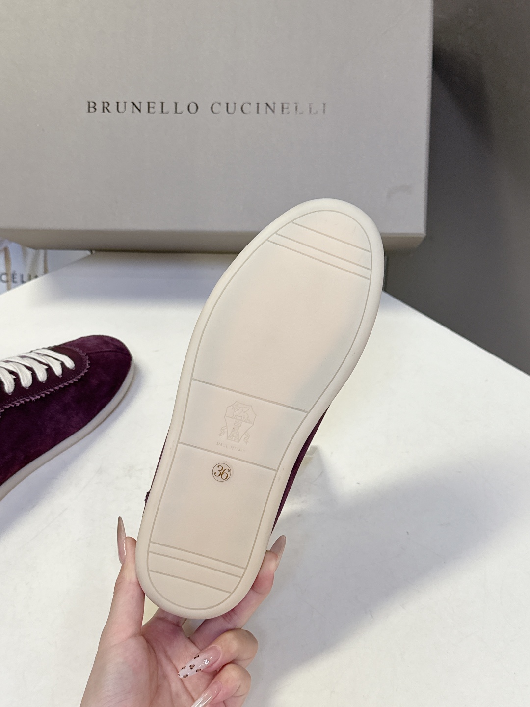  Brunello Cucinelli秋冬最新情侣款 德训鞋 薄底鞋
 超多明星网红种草 老钱风首选BC