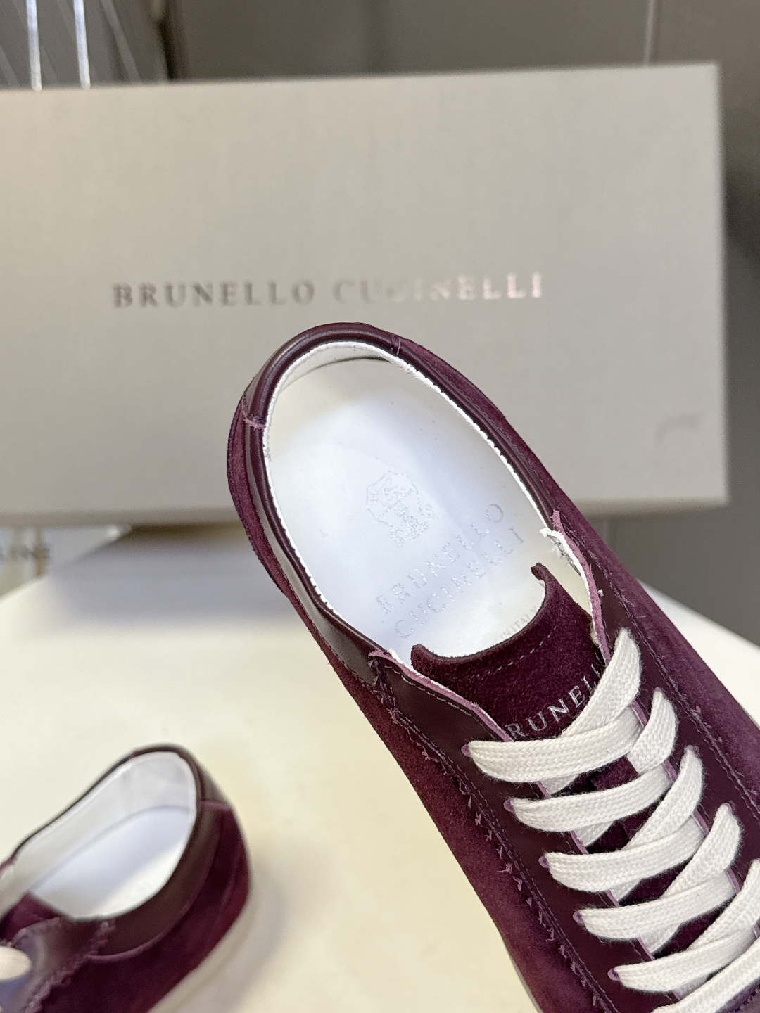  Brunello Cucinelli秋冬最新情侣款 德训鞋 薄底鞋
 超多明星网红种草 老钱风首选BC
