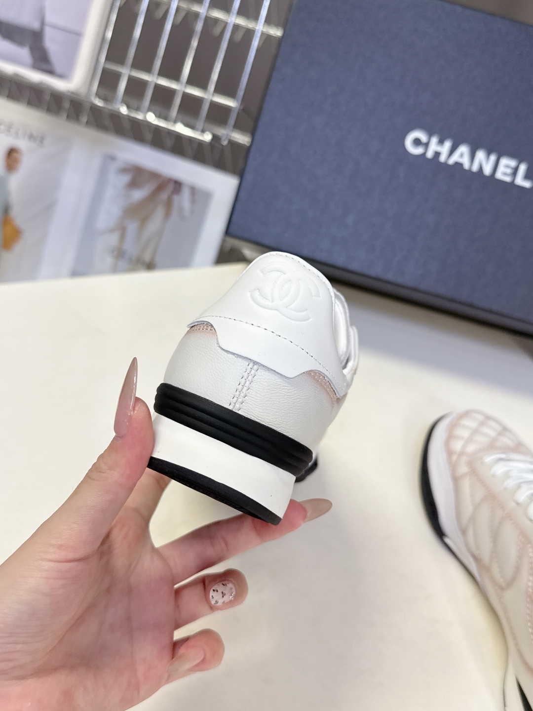  CHANEL香奈儿菱格纹棒球鞋 网球鞋 休闲 运动鞋
原版购入开发 做货 小香最新隐藏款网球鞋软菱格纹