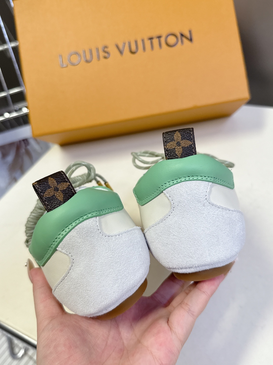 五金扣➕20 Louis Vuitton路易威登驴牌春夏Sneakerina系列 芭蕾运动鞋 德训鞋