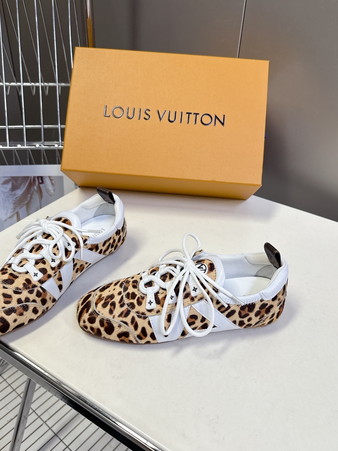 Louis Vuitton路易威登驴牌春夏Sneakerina系列 芭蕾运动鞋 德训鞋 平底鞋 原版三