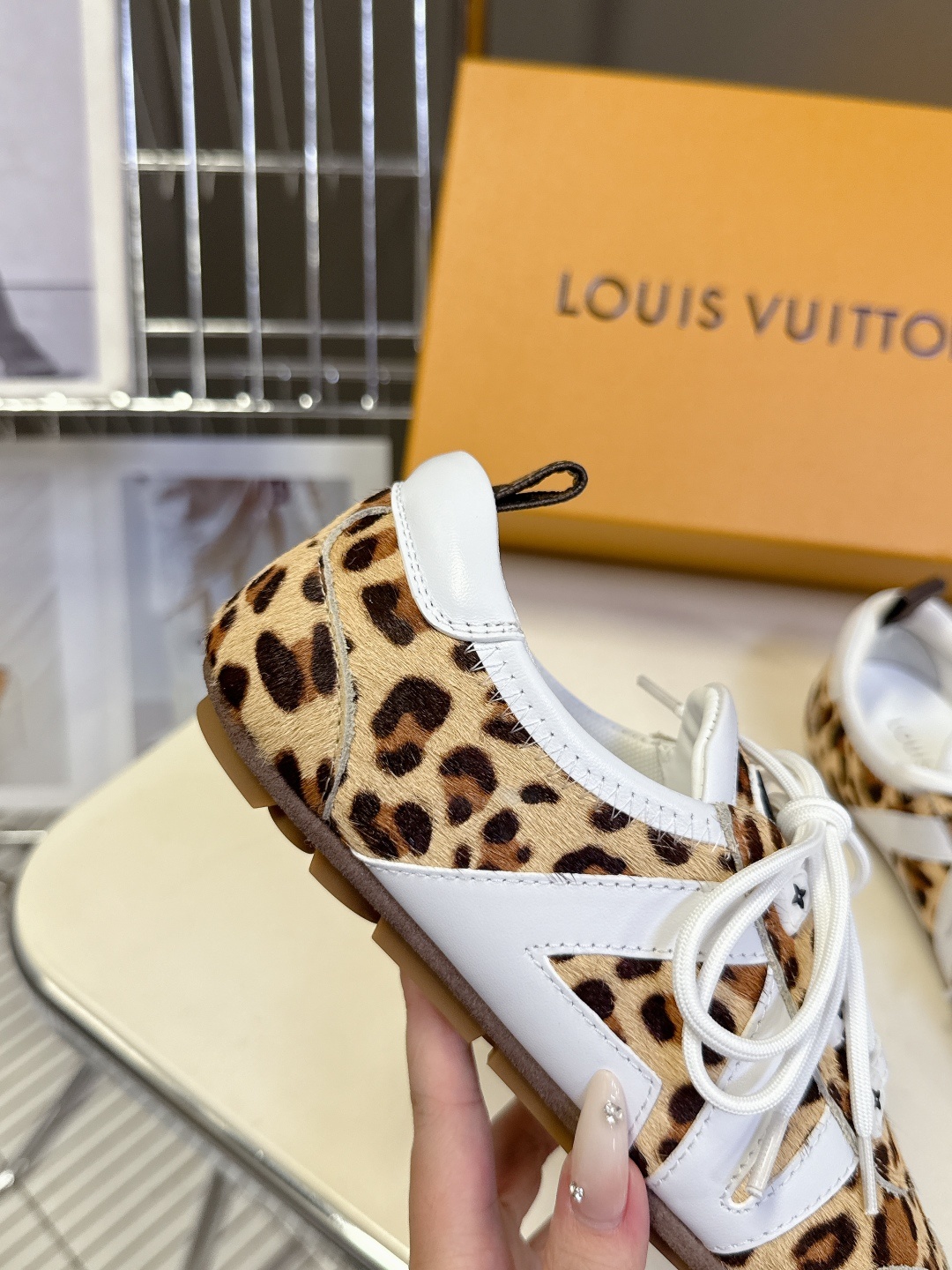 Louis Vuitton路易威登驴牌春夏Sneakerina系列 芭蕾运动鞋 德训鞋 平底鞋 原版三