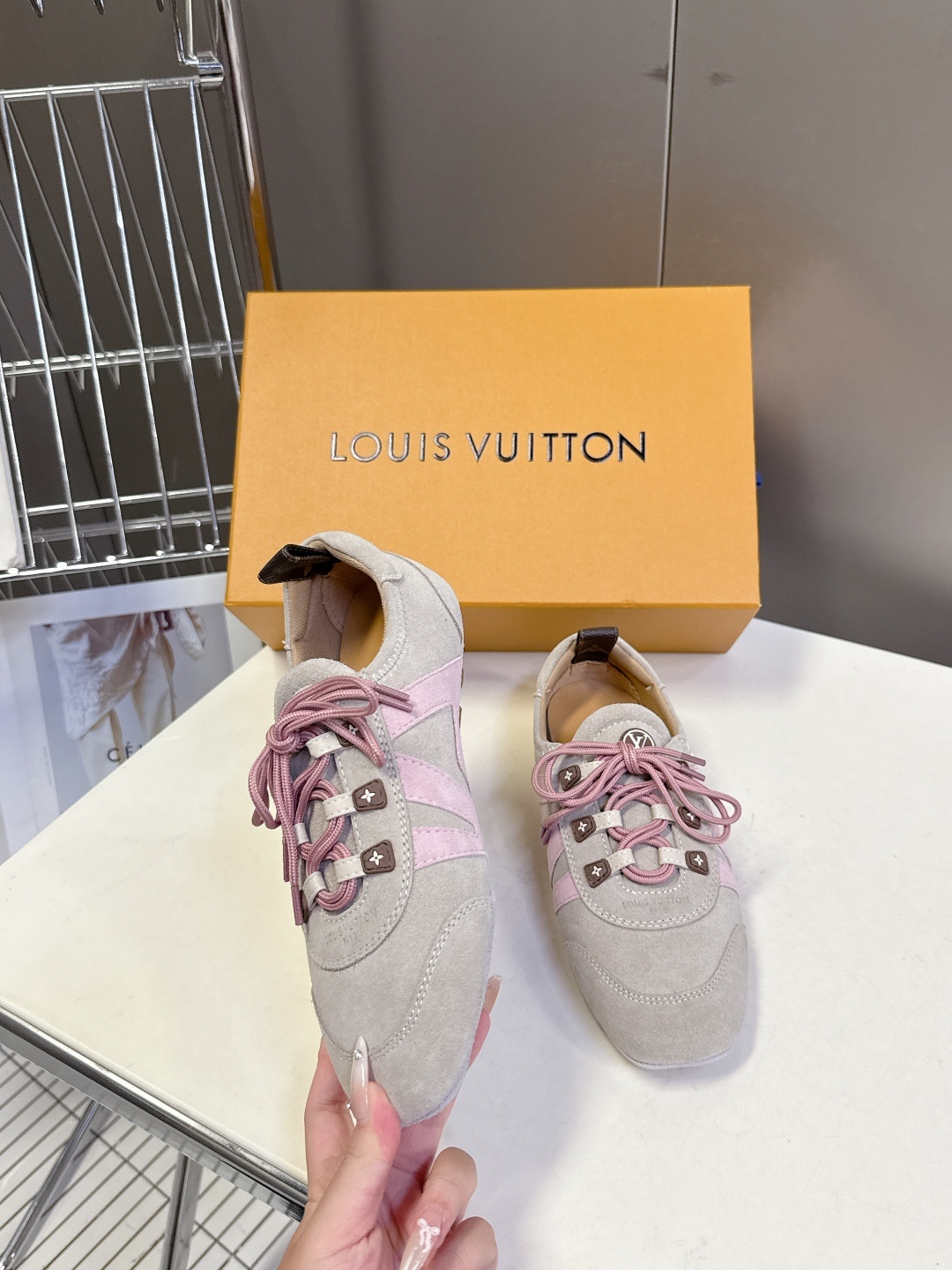Louis Vuitton路易威登驴牌春夏Sneakerina系列 芭蕾运动鞋 德训鞋 平底鞋 原版三